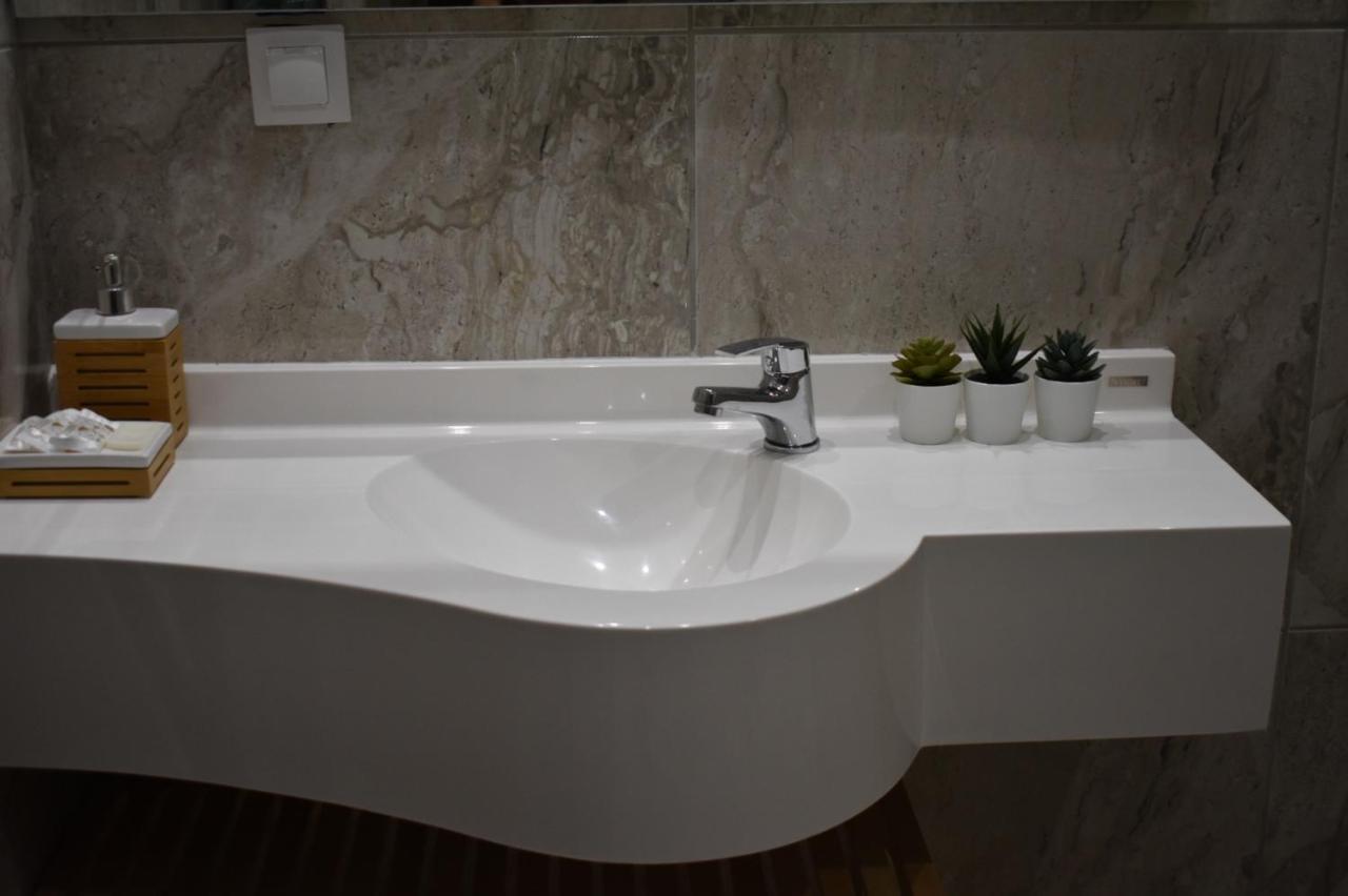 Davidana Deluxe Apartments Nea Kallikrateia ห้อง รูปภาพ