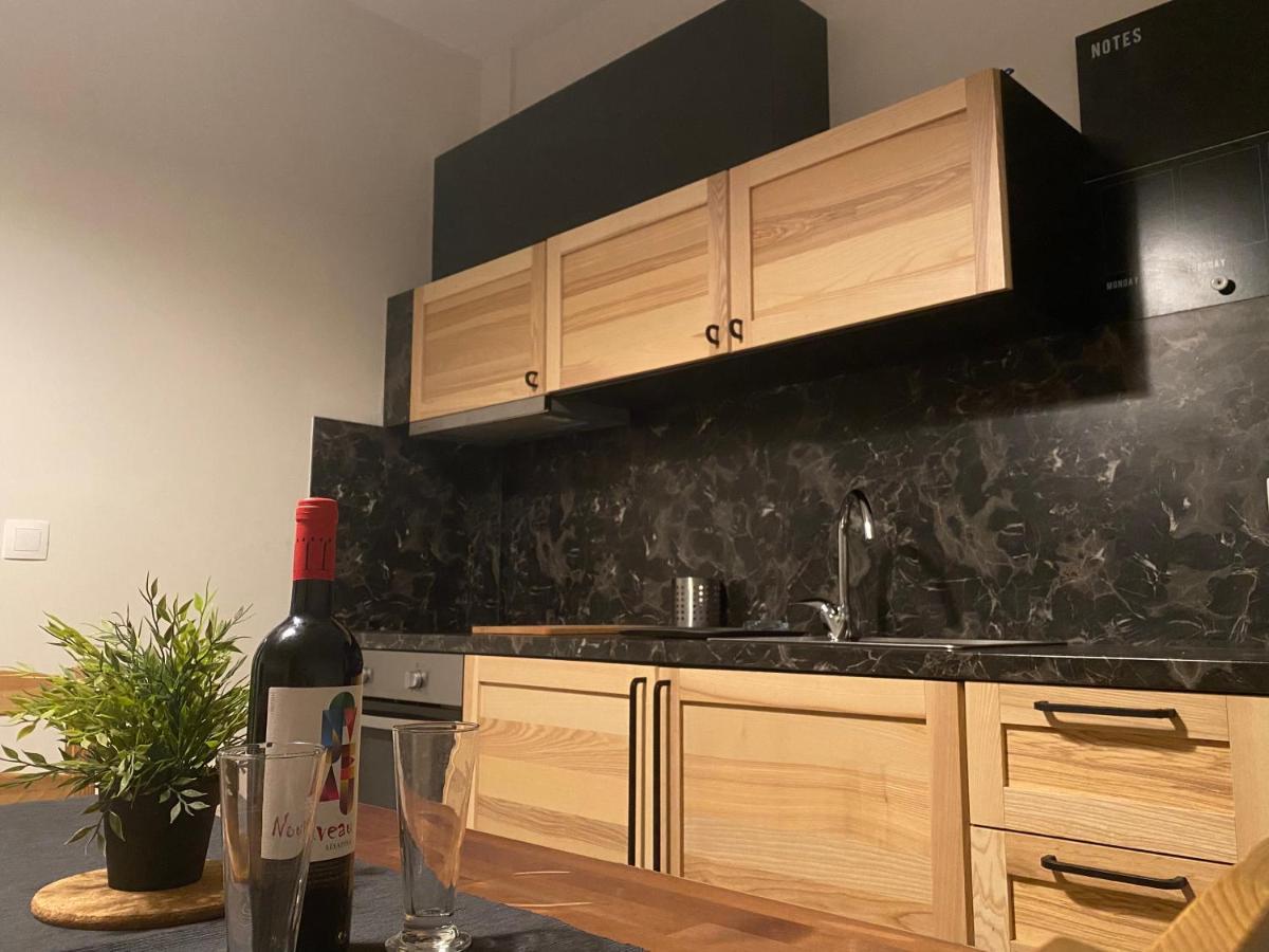 Davidana Deluxe Apartments Nea Kallikrateia ภายนอก รูปภาพ